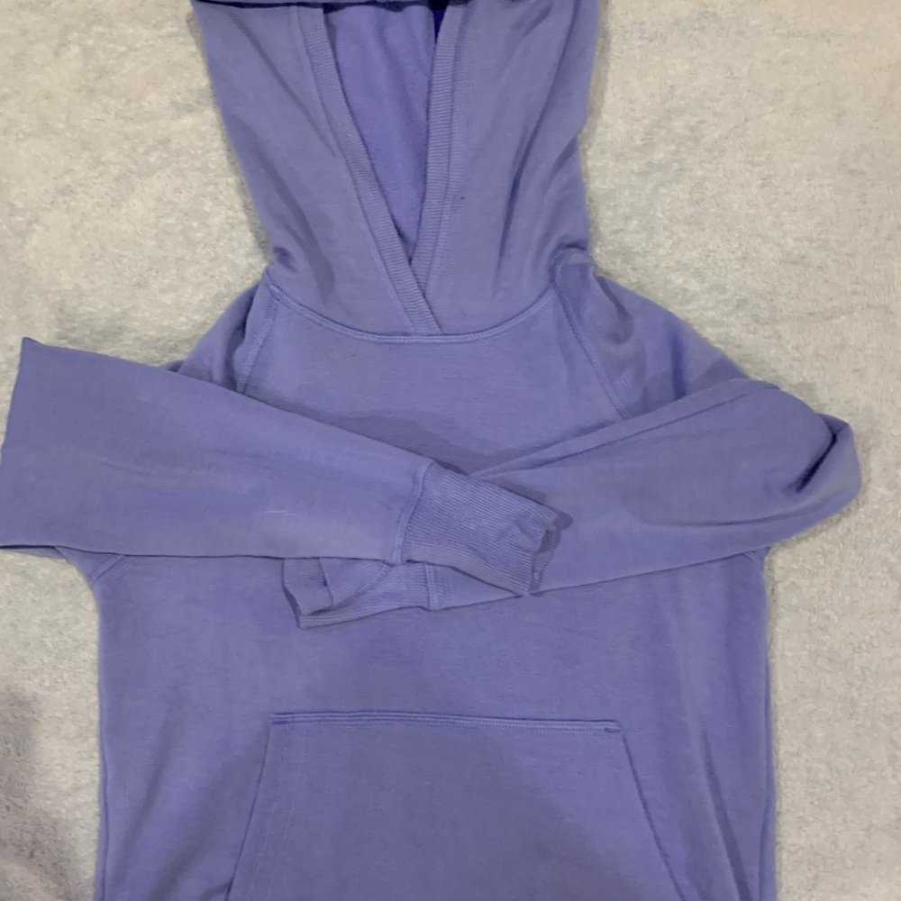 Athleta Girl sweatshirt hoodie